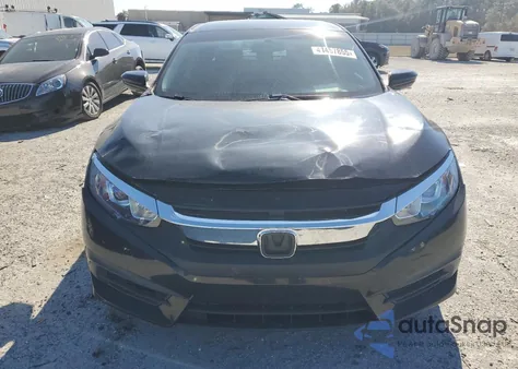 2016 Honda Civic Lx z USA, uszkodzony, nr VIN 19XFC2F5XGE061082